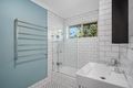 Property photo of 2/37 Vera Street Greenslopes QLD 4120