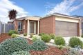 Property photo of 8 Duncombe Park Way Deer Park VIC 3023