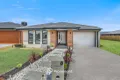 Property photo of 8 Chestnut Avenue Clyde VIC 3978