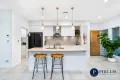 Property photo of 2/19 Killowill Avenue Paradise Point QLD 4216