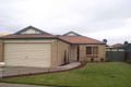 Property photo of 10 Gellion Place Roxburgh Park VIC 3064