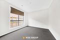 Property photo of 27 Newbury Street Pakenham VIC 3810