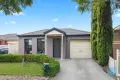 Property photo of 20 Willandra Loop Caroline Springs VIC 3023