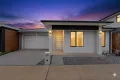 Property photo of 17 Shaddock Street Tarneit VIC 3029