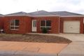 Property photo of 2 Emu Court Werribee VIC 3030