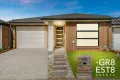 Property photo of 4 Aquatic Drive Cranbourne West VIC 3977