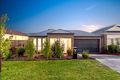 Property photo of 15 Victoria Place Pakenham VIC 3810