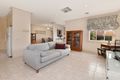 Property photo of 2/44 Winbourne Road Mount Waverley VIC 3149