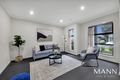 Property photo of 32 Versant Drive Craigieburn VIC 3064
