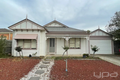 Property photo of 33 Dolphin Crescent Point Cook VIC 3030
