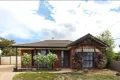 Property photo of 8 Tamboritha Place Hoppers Crossing VIC 3029