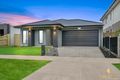 Property photo of 7 Lilybloom Way Fraser Rise VIC 3336