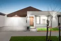 Property photo of 5 Ebb Drive Tarneit VIC 3029