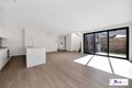 Property photo of 1/23 Janfourd Court Mount Waverley VIC 3149