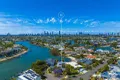 Property photo of 4 River Crescent Broadbeach Waters QLD 4218