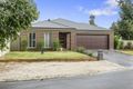 Property photo of 21 Arinya Close Ascot VIC 3551