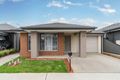 Property photo of 48 Kangaroo Road Craigieburn VIC 3064