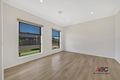 Property photo of 8 Applegate Crescent Tarneit VIC 3029