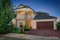 Property photo of 19 Beaconsfield Lane Caroline Springs VIC 3023