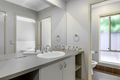 Property photo of 32 Pacha Close Coomera QLD 4209