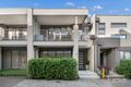 Property photo of 18/8 The Crossing Caroline Springs VIC 3023