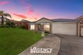 Property photo of 8 Pinto Close Endeavour Hills VIC 3802
