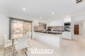 Property photo of 8 Pinto Close Endeavour Hills VIC 3802