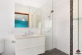 Property photo of 1 Nebo Place Helensvale QLD 4212