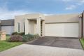 Property photo of 50 Edgeware Close Pakenham VIC 3810