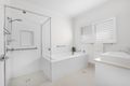Property photo of 82 Drayton Terrace Wynnum QLD 4178