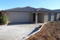 Property photo of 5 Elk Walk Pakenham VIC 3810