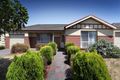 Property photo of 33 Goulburn Circuit Caroline Springs VIC 3023