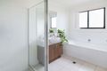Property photo of 2/10 Fourth Avenue Labrador QLD 4215