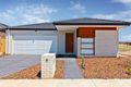Property photo of 30 Lilyturf Drive Tarneit VIC 3029
