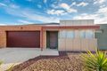 Property photo of 21 Rainham Avenue Craigieburn VIC 3064