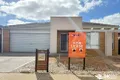 Property photo of 16 Brinbrook Street Tarneit VIC 3029