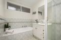 Property photo of 11 Glenview Court Glen Waverley VIC 3150