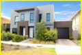 Property photo of 18 Dresden Drive Waterways VIC 3195