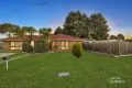 Property photo of 8 Kinloch Gardens Endeavour Hills VIC 3802