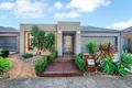 Property photo of 31 Eltham Parade Manor Lakes VIC 3024