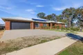 Property photo of 2 Mayfair Drive Benalla VIC 3672