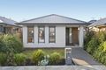 Property photo of 7 Hargood Place Cranbourne East VIC 3977