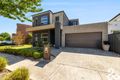 Property photo of 4 Grattan Cove Craigieburn VIC 3064