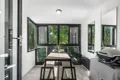Property photo of 11/106 Linton Street Kangaroo Point QLD 4169