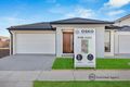 Property photo of 17 Pickering Crescent Lara VIC 3212