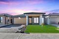 Property photo of 33 Buckingham Boulevard Strathtulloh VIC 3338
