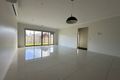 Property photo of 5 Hemingway Grove Cranbourne West VIC 3977