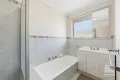 Property photo of 40 Whitley Crescent Craigieburn VIC 3064