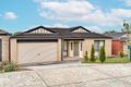 Property photo of 10 Tipperary Circuit Pakenham VIC 3810