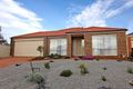 Property photo of 41 Clarendon Wynd Caroline Springs VIC 3023